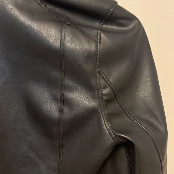 BLANK NYC | XS | NORDSTROM | Vegan Leather Drape Front Moto Jacket - Picture 12 of 13